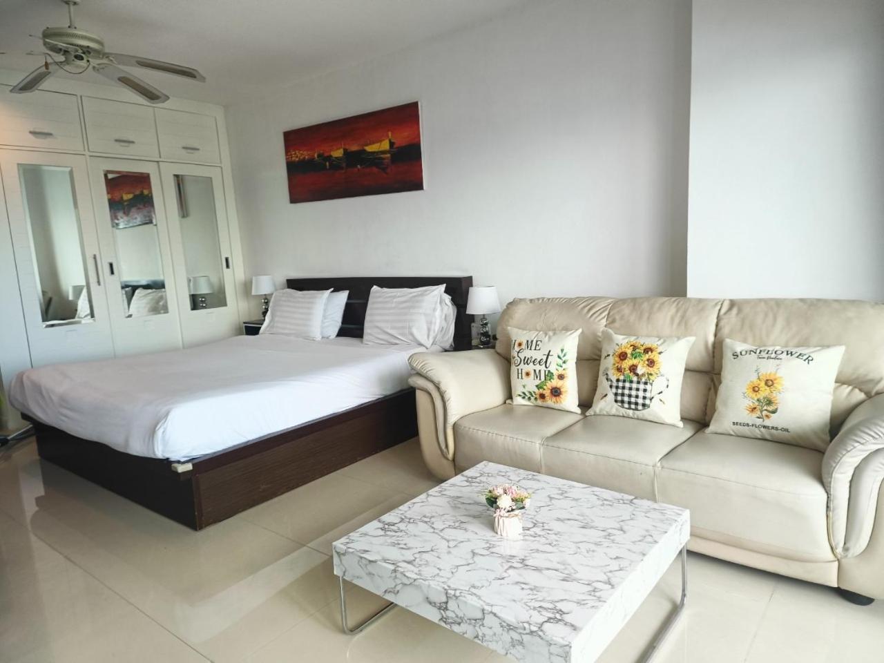 View Talay 6 Pattaya Beach Apartment By Honey Exterior photo