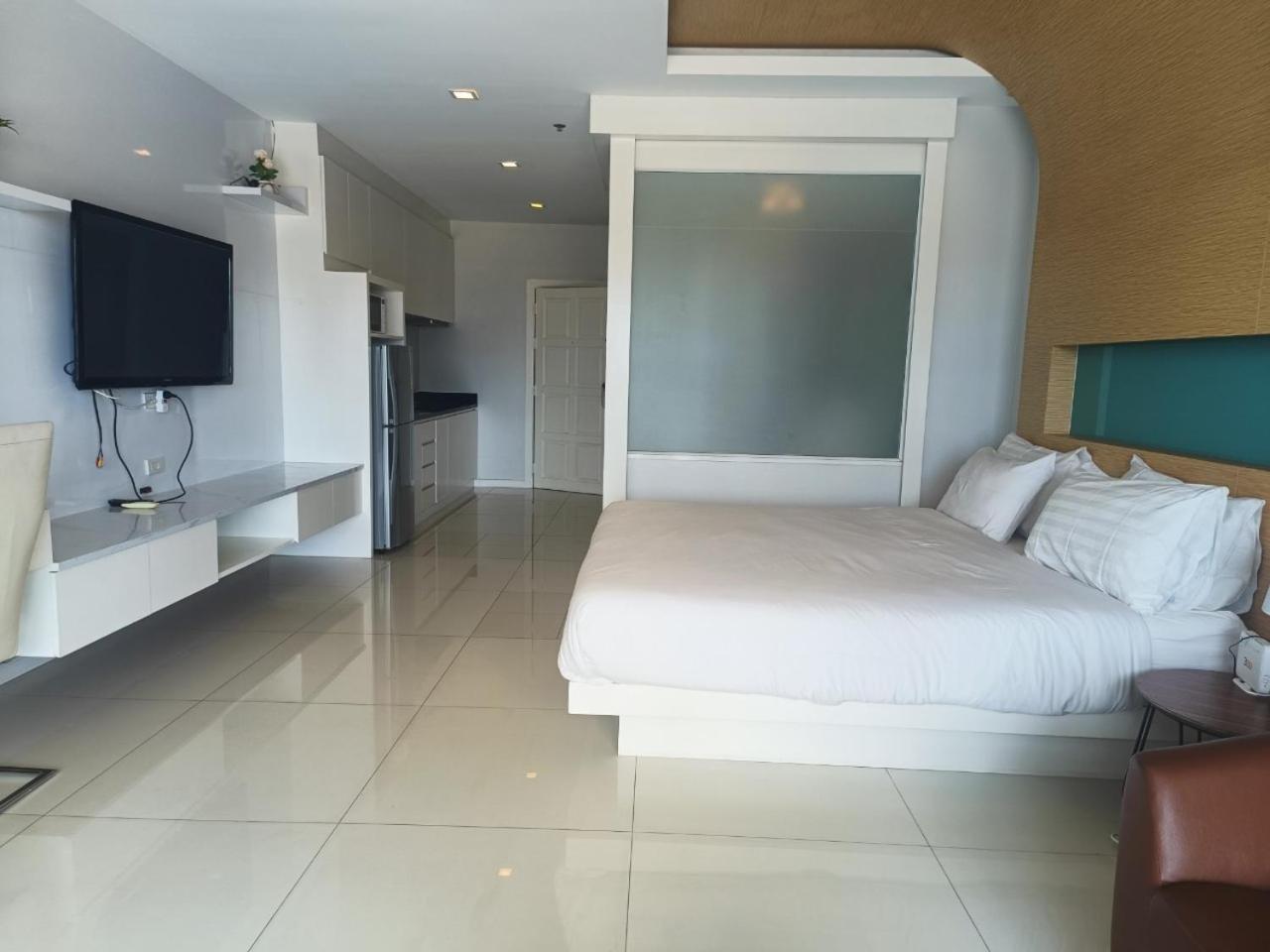 View Talay 6 Pattaya Beach Apartment By Honey Exterior photo